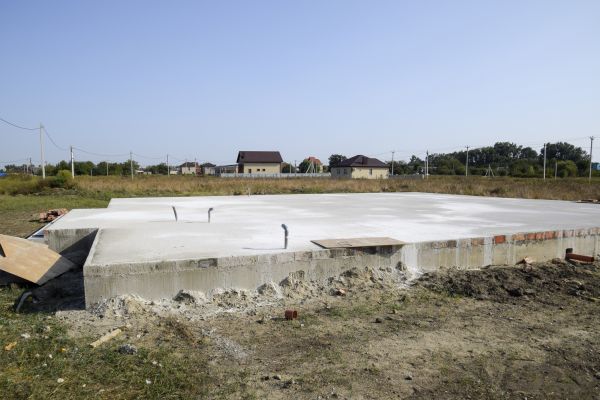 Barn Slab Installation in Canton